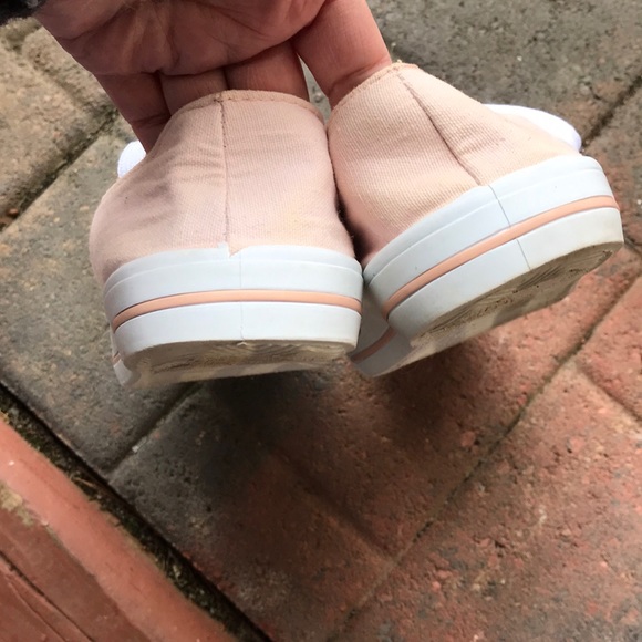 Wet seal Sneakers - Picture 5 of 8